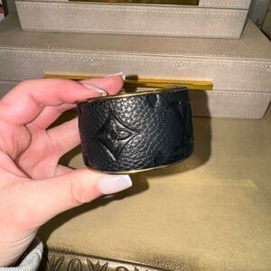 Luxury Designer Black Leather Gold Cuff Bracelet